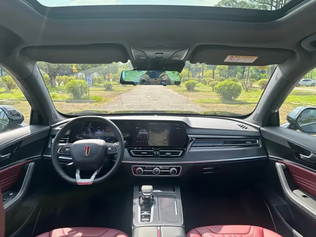 Hongqi HS5 — Фото автомобиля 17