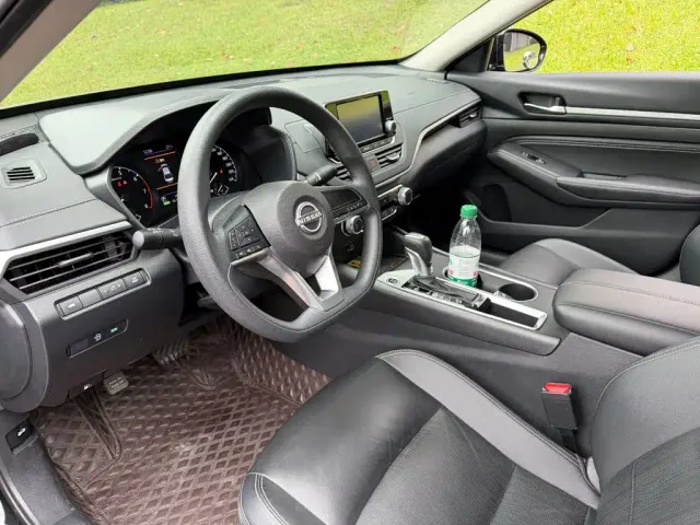 Nissan Teana — Фото автомобиля 7