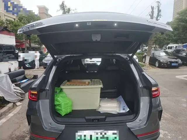 BYD Song PLUS — Фото автомобиля 18