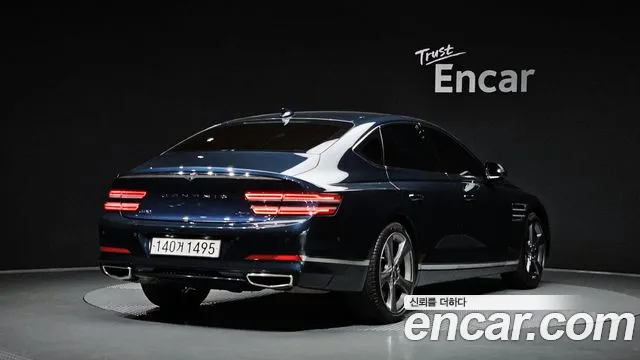 Фотография автомобиля — Genesis G80 RG3