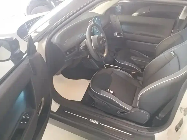 MINI Cooper — Фото автомобиля 15
