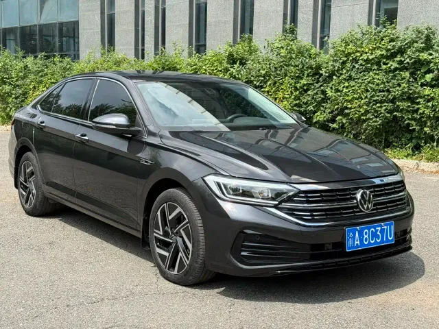 Volkswagen Sagitar — Фото автомобиля 3