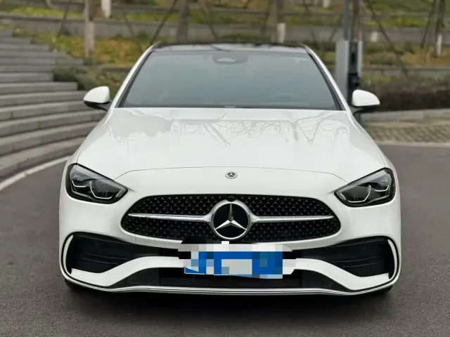 Mercedes-Benz C-Class — Фото автомобиля 2