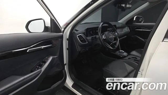 Kia Seltos New — Фото автомобиля 10