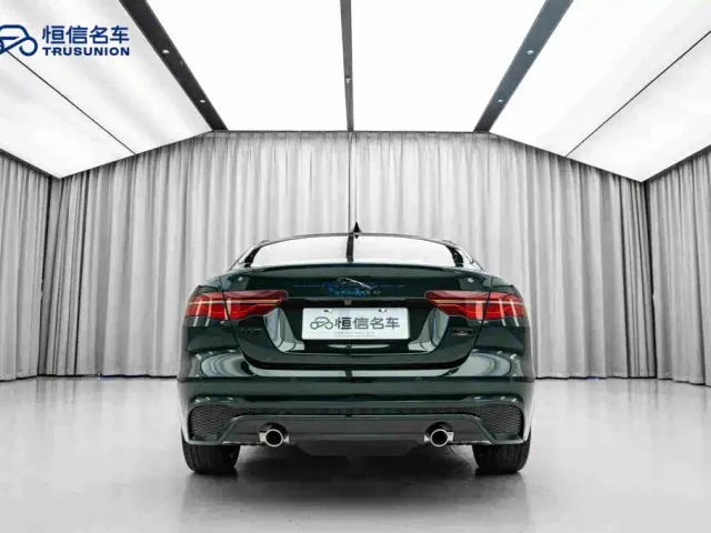 Jaguar XEL — Фото автомобиля 6