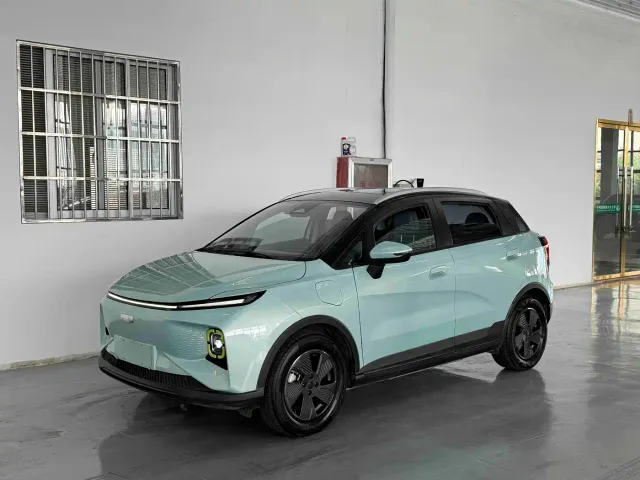 Фотография автомобиля — Geely Geometry E Firefly