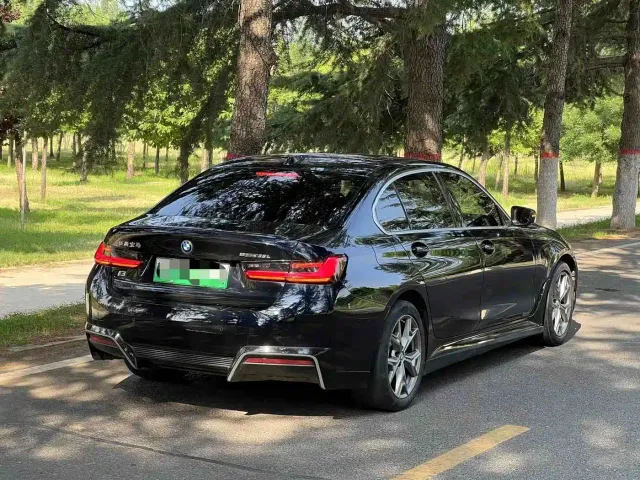 BMW i3 — Фото автомобиля 7
