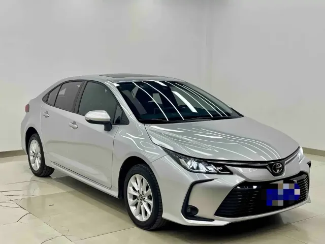 Toyota Corolla — Фото автомобиля 2