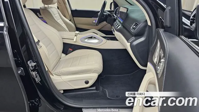Mercedes-Benz GLE-Class — Фото автомобиля 22