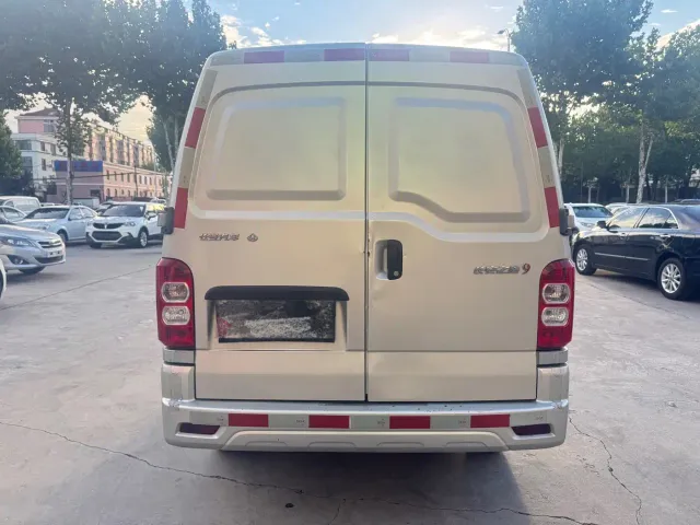 Changan Star 9 — Фото автомобиля 3