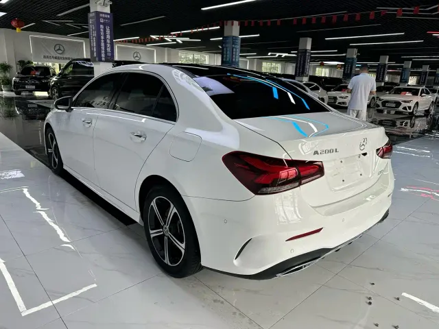 Mercedes-Benz A-Class — Фото автомобиля 7