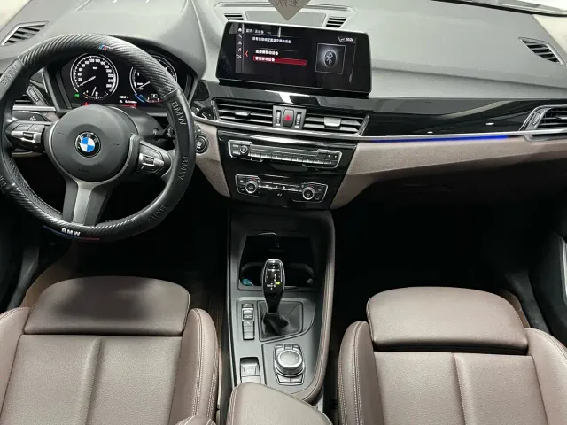 BMW X1 — Фото автомобиля 5