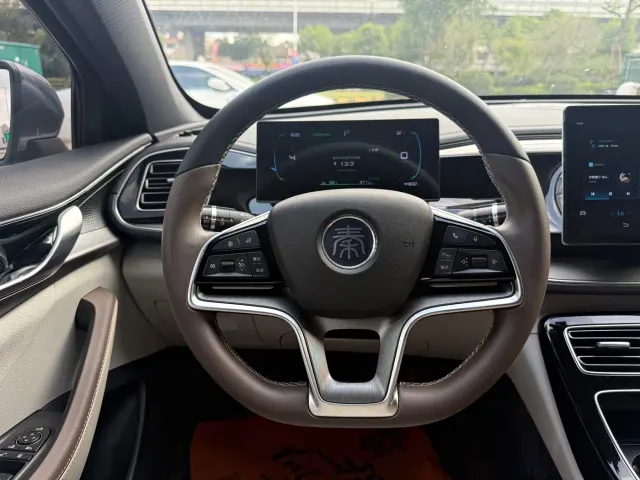 BYD Qin PLUS — Фото автомобиля 7