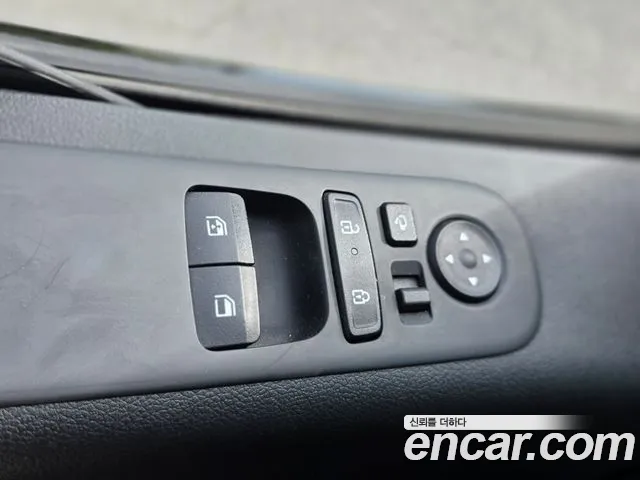 Hyundai Staria — Фото автомобиля 11