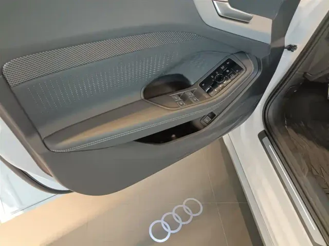 Audi A5L — Фото автомобиля 11