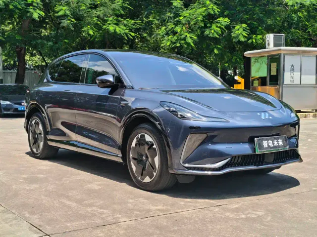 IM Motors IM LS7 — Фото автомобиля 9