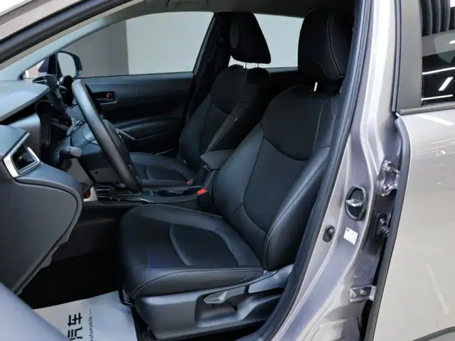 Toyota Corolla Cross — Фото автомобиля 25