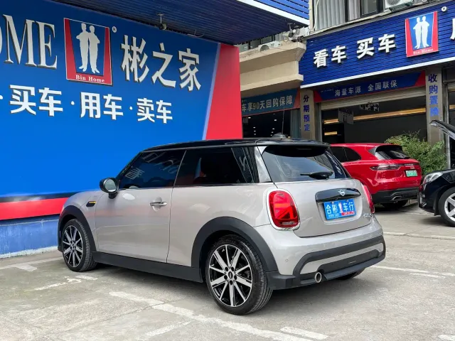 MINI Hatch — Фото автомобиля 7