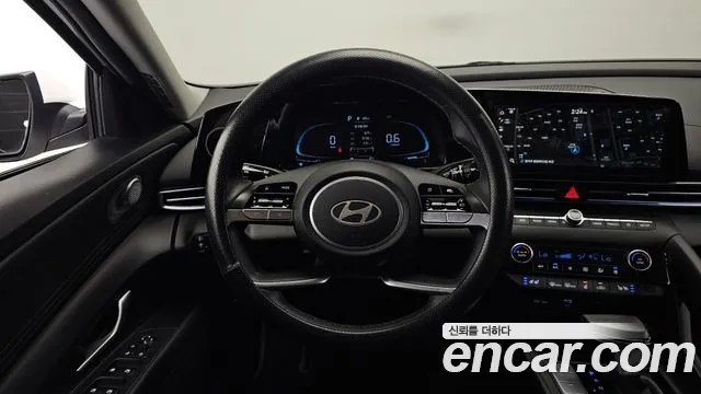Hyundai Avante CN7 — Фото автомобиля 19