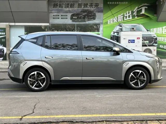 GAC Aion Y — Фото автомобиля 4