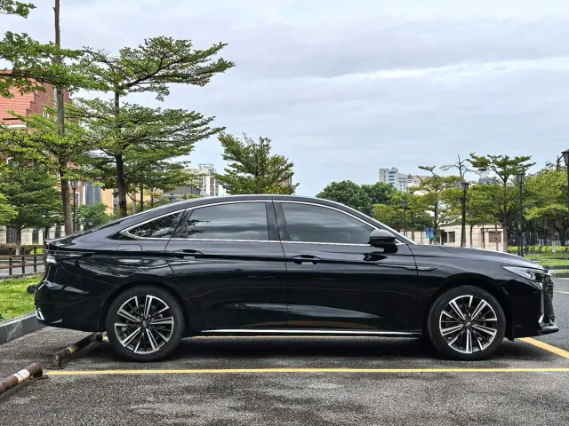 Chery Arrizo 8 — Фото автомобиля 8