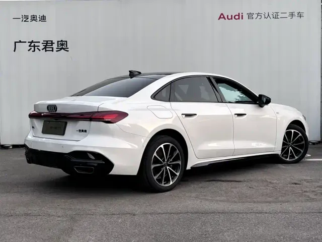 Audi A5L — Фото автомобиля 4