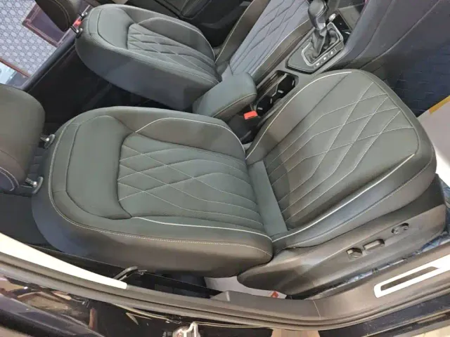 Volkswagen Tiguan L — Фото автомобиля 24