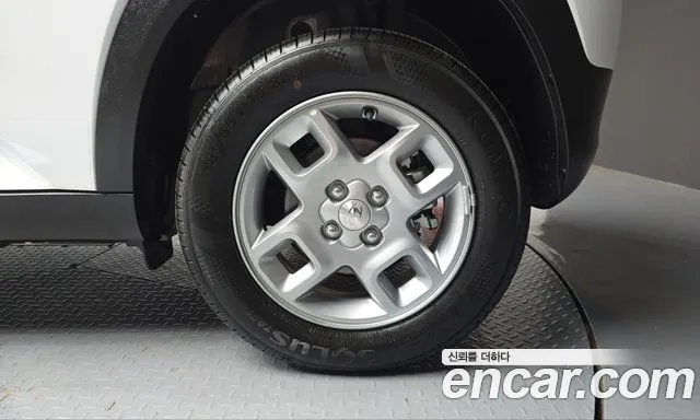 Hyundai Casper Electric — Фото автомобиля 6
