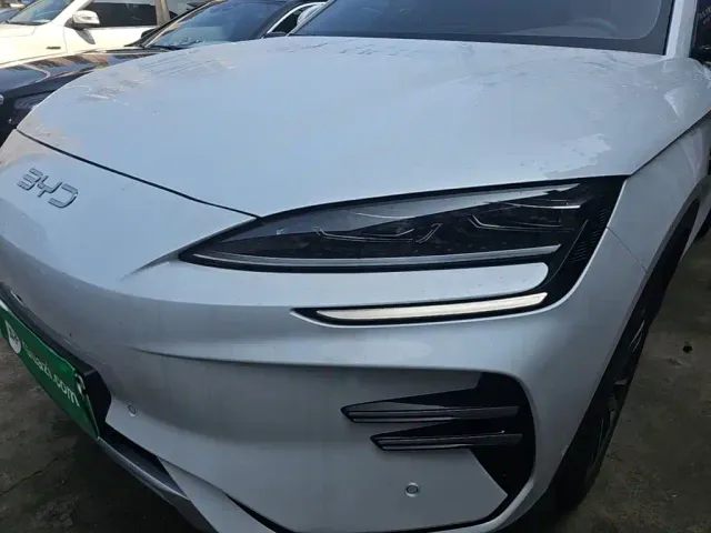BYD Song PLUS — Фото автомобиля 23