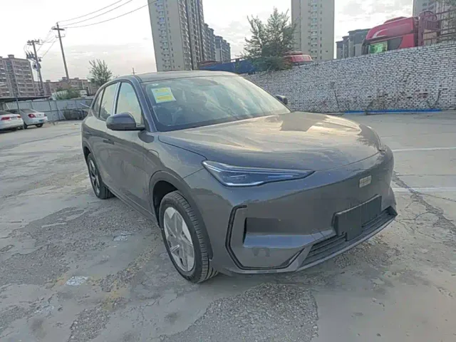 Geely Galaxy E5 — Фото автомобиля 3