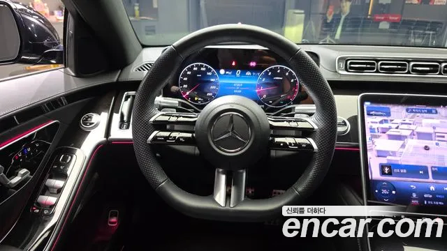 Mercedes-Benz S-Class — Фото автомобиля 11