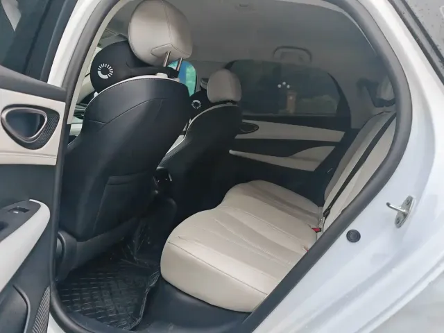 BYD Hai Bao 05 DM-i 2025 DM-i Smart Drive Edition 55KM Luxury — Фото автомобиля 5