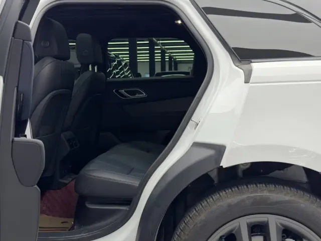 Land Rover Range Rover Velar — Фото автомобиля 9
