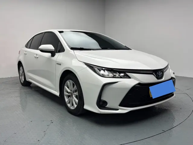 Toyota Corolla — Фото автомобиля 2