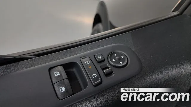 Hyundai Staria — Фото автомобиля 30