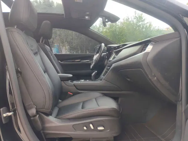 Cadillac XT5 — Фото автомобиля 16