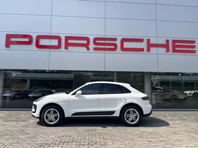 Porsche Macan — Фото автомобиля 3
