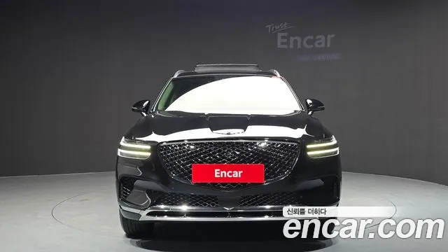 Genesis GV70 2.5T Бензин AWD — Фото автомобиля 2