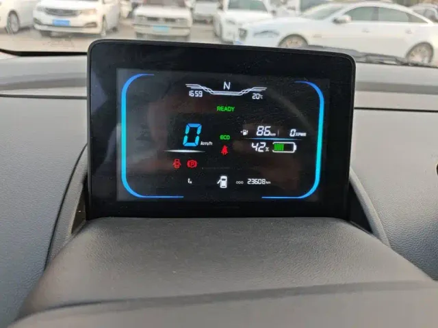 Changan Lumin — Фото автомобиля 11