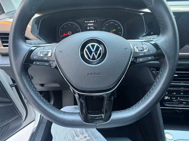 Volkswagen Tharu — Фото автомобиля 19