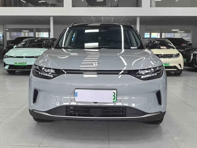 Leapmotor C11 — Фото автомобиля 2