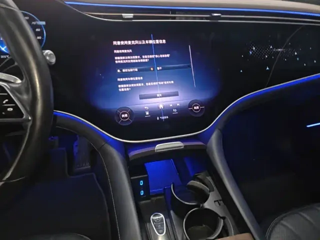 Mercedes-Benz EQS — Фото автомобиля 12