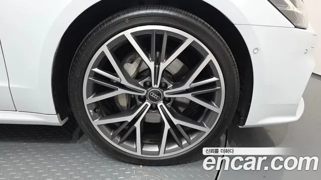Audi A7 — Фото автомобиля 19