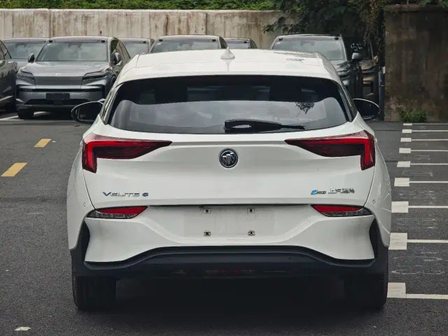 Buick Velite 6 — Фото автомобиля 5