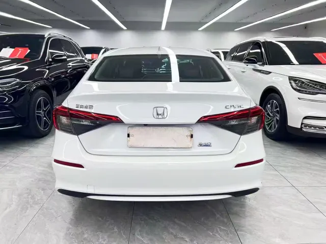 Honda Civic — Фото автомобиля 5