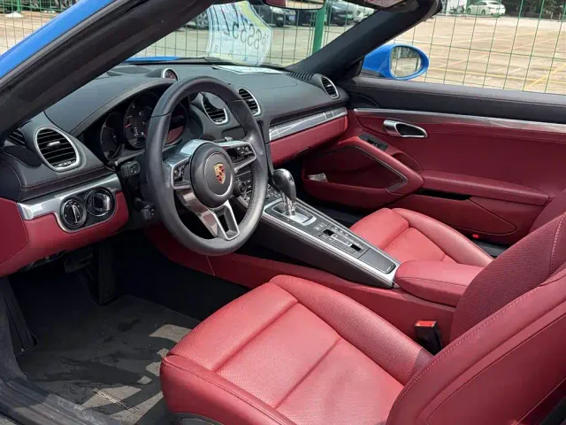 Porsche 718 — Фото автомобиля 7