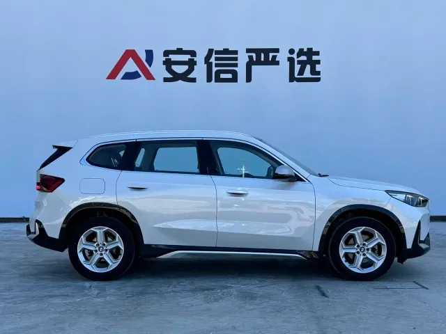 BMW X1 — Фото автомобиля 7