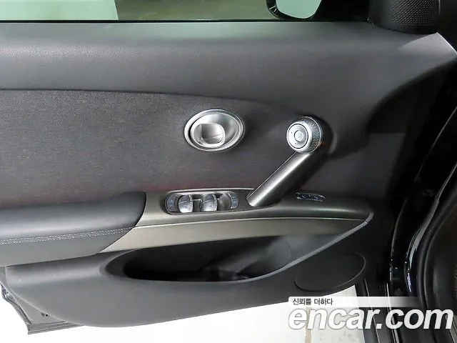 Genesis GV60 — Фото автомобиля 12