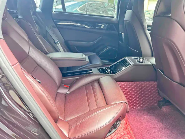 Porsche Panamera 2023 Panamera Executive Long Wheelbase 2.9T — Фото автомобиля 10
