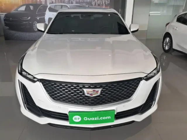 Cadillac CT5 — Фото автомобиля 2